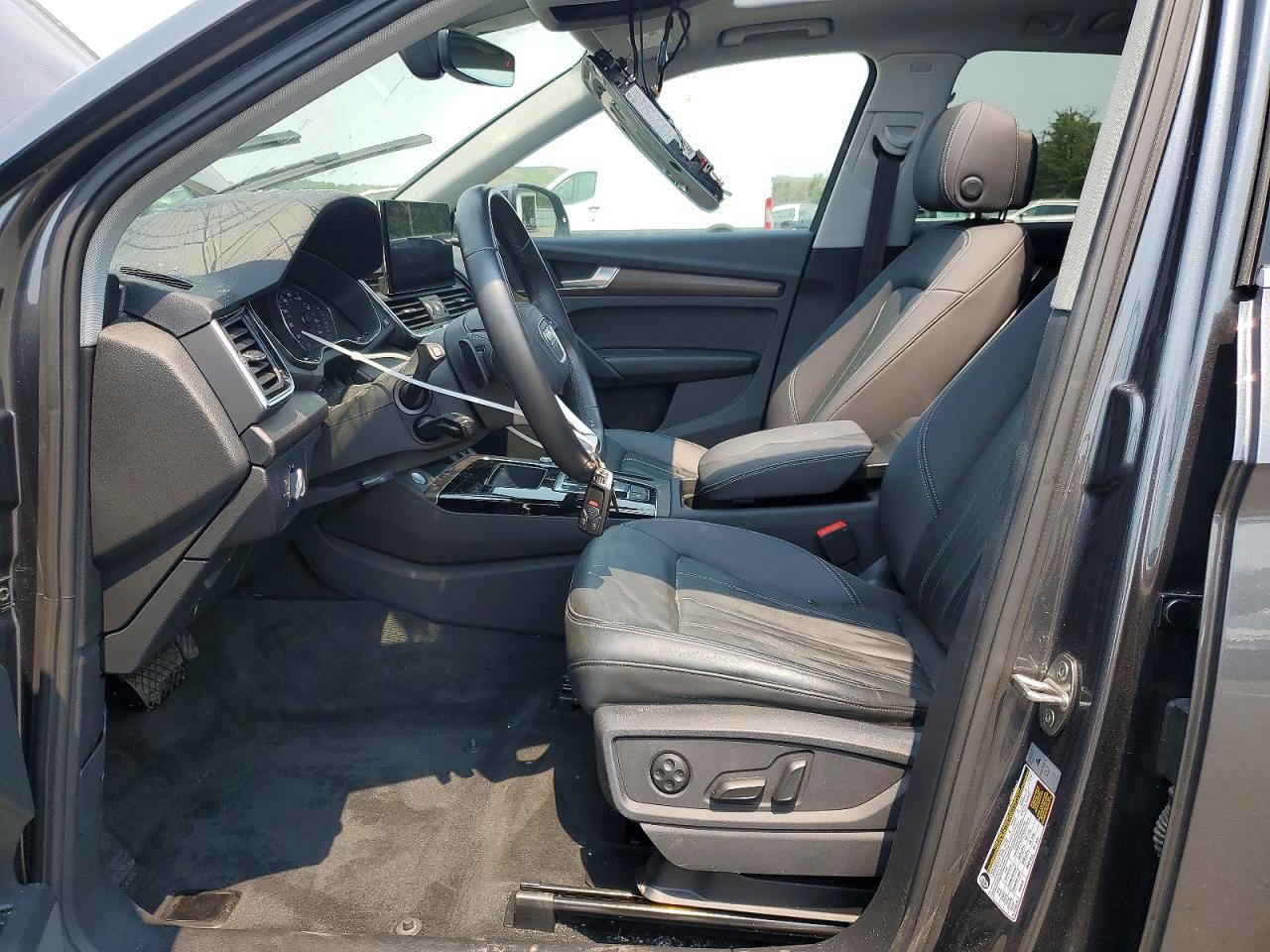 2023 AUDI Q5 S Line quattro Premium