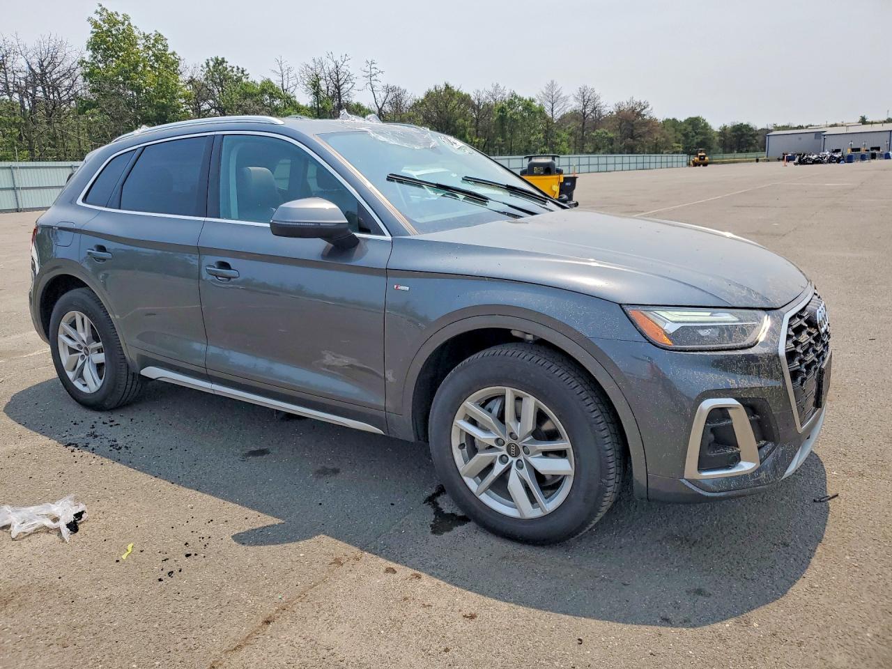 2023 AUDI Q5 S Line quattro Premium