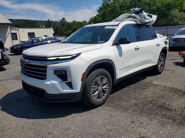 2025 CHEVROLET TRAVERSE LT