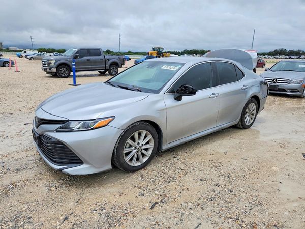 2020 TOYOTA CAMRY