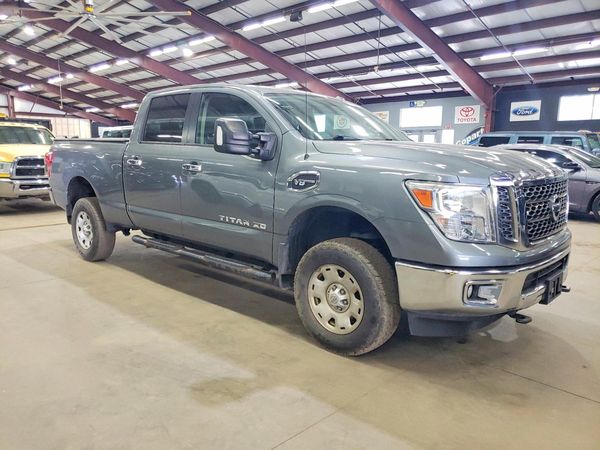 2018 NISSAN TITAN
