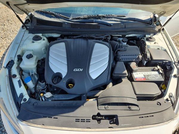 2014 KIA CADENZA EX