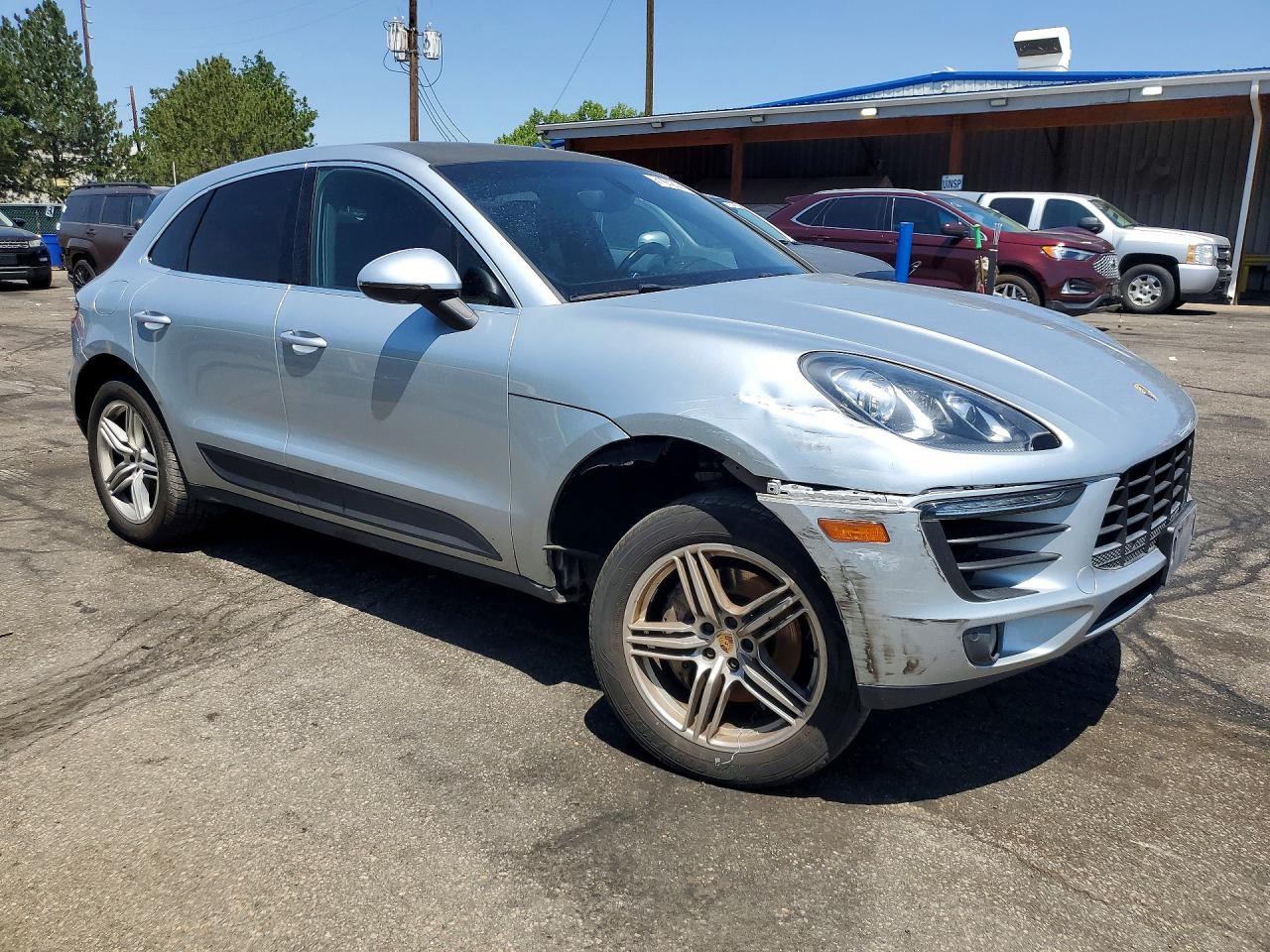 2015 PORSCHE MACAN