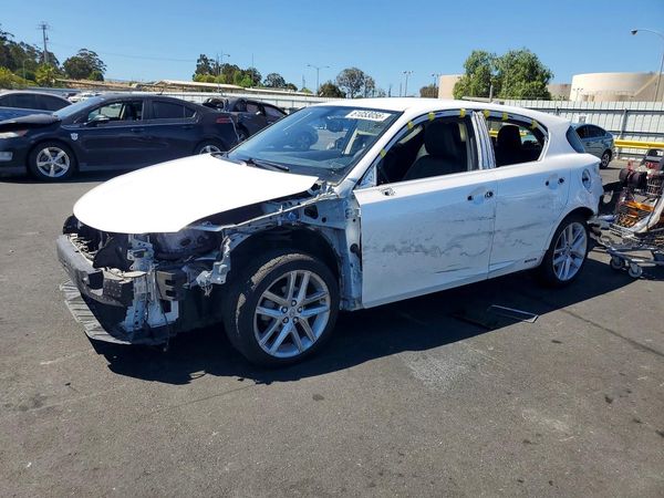 2016 LEXUS CT