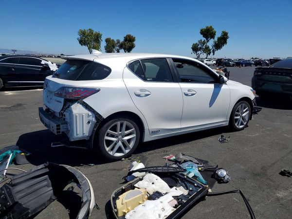 2016 LEXUS CT
