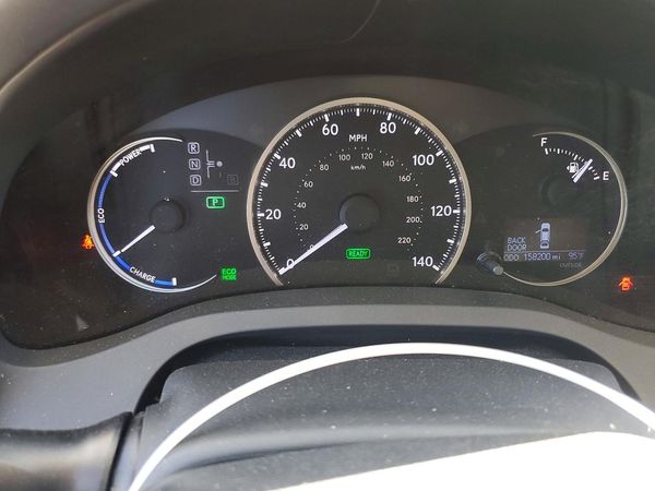 2016 LEXUS CT