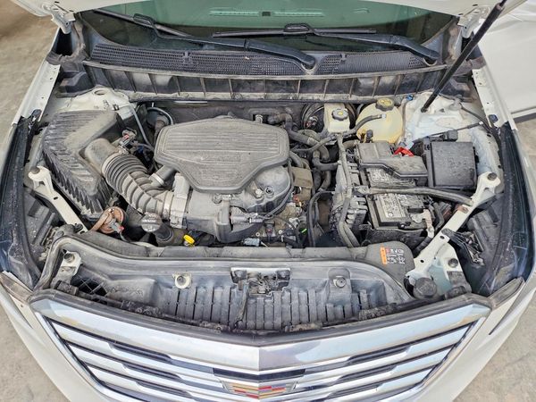 2017 CADILLAC XT5 Luxury