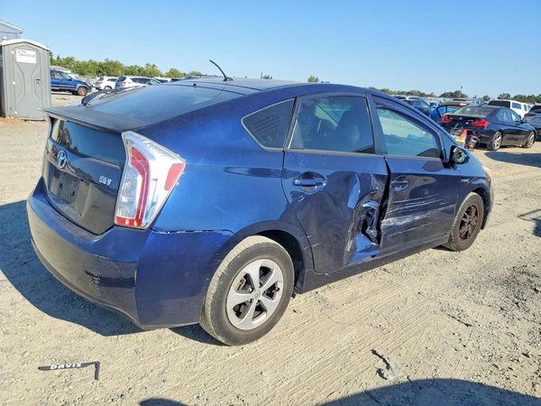 2013 TOYOTA PRIUS
