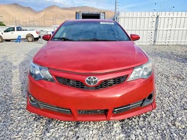 2012 TOYOTA CAMRY