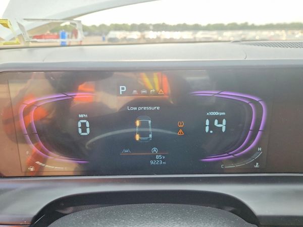 2025 KIA SELTOS S, X-Line