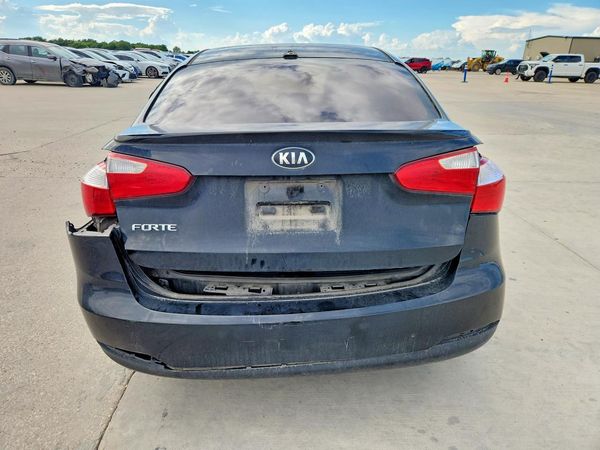 2015 KIA FORTE
