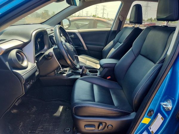 2018 TOYOTA RAV4 HV Ltd