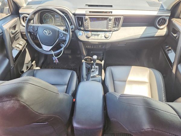 2018 TOYOTA RAV4 HV Ltd