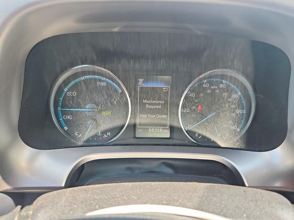 2018 TOYOTA RAV4 HV Ltd