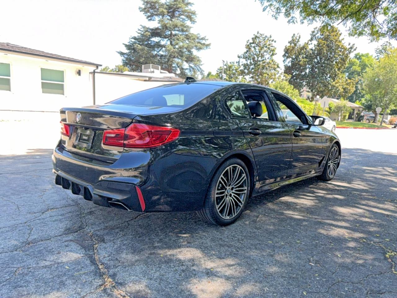 2020 BMW 540