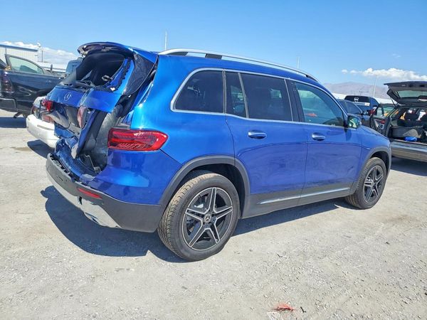 2026 MERCEDES-BENZ GLB GLB250
