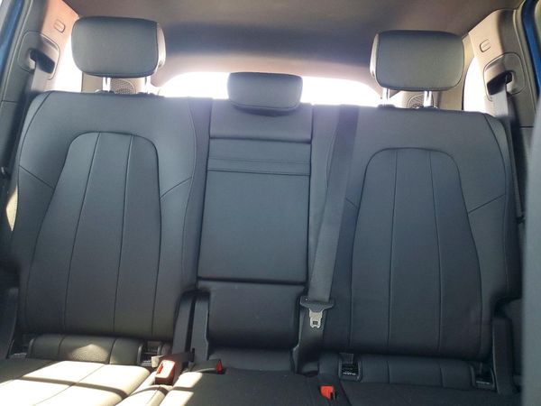 2026 MERCEDES-BENZ GLB GLB250