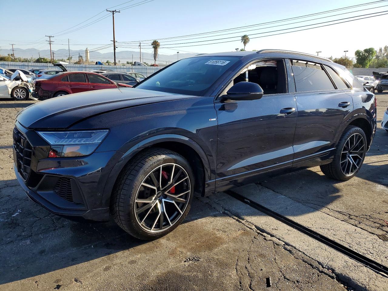 2023 AUDI Q8