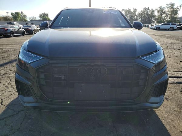 2023 AUDI Q8