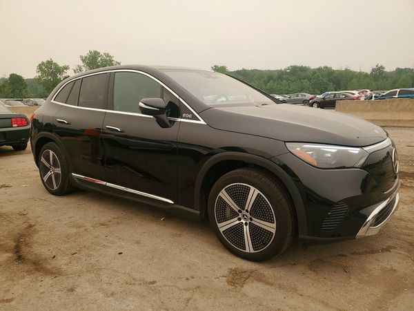 2025 MERCEDES-BENZ EQE SUV