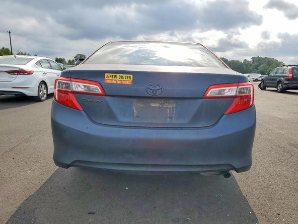 2013 TOYOTA CAMRY