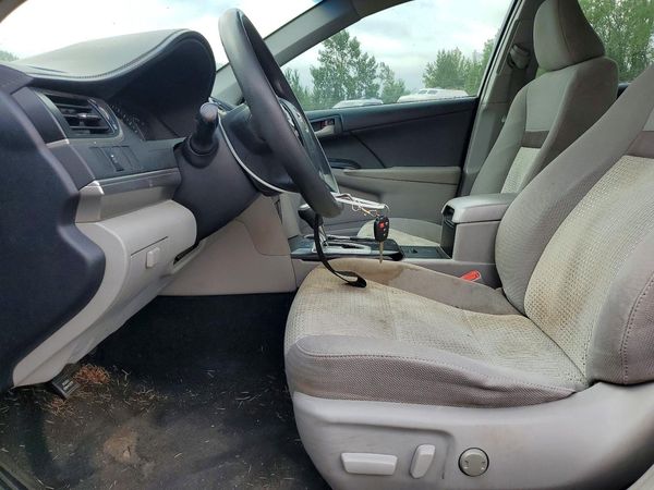2013 TOYOTA CAMRY