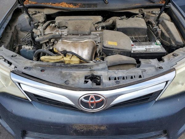 2013 TOYOTA CAMRY