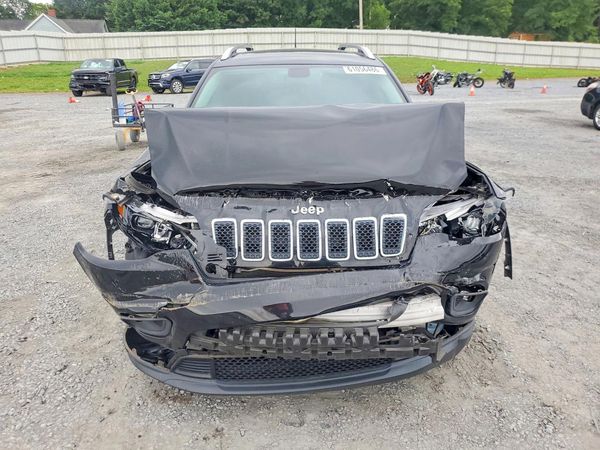 2019 JEEP CHEROKEE LATITUDE FWD