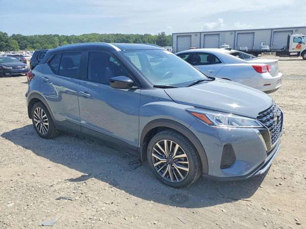 2023 NISSAN KICKS