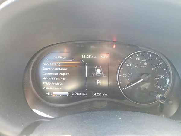 2023 NISSAN KICKS