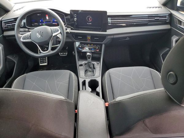 2025 VOLKSWAGEN JETTA Sport