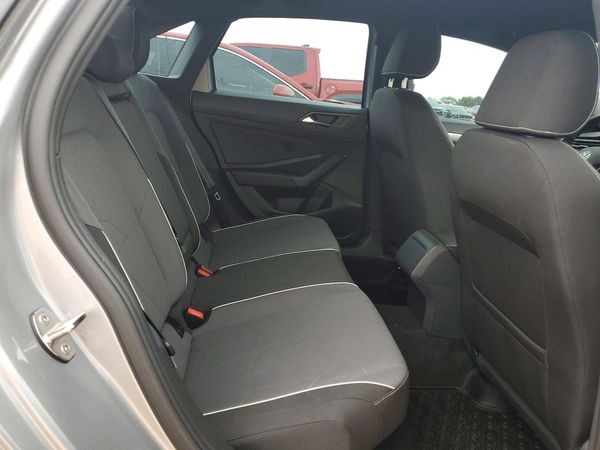 2025 VOLKSWAGEN JETTA Sport