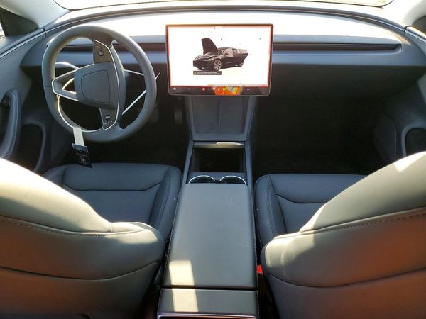 2026 TESLA MODEL 3