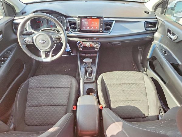 2019 KIA RIO