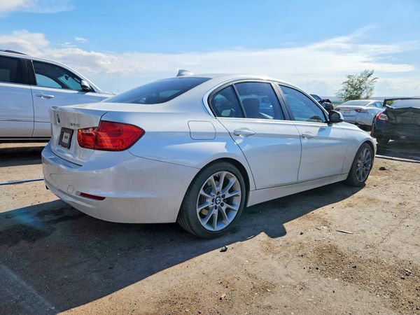 2015 BMW 320 320i