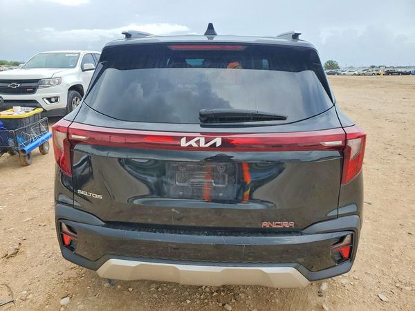 2024 KIA SELTOS S, X-Line