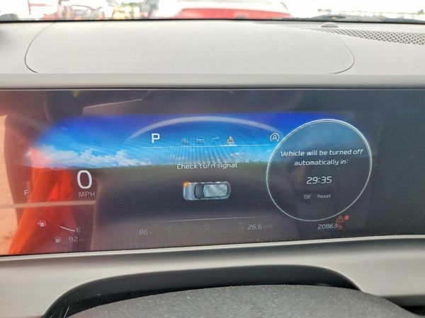 2024 KIA SELTOS S, X-Line