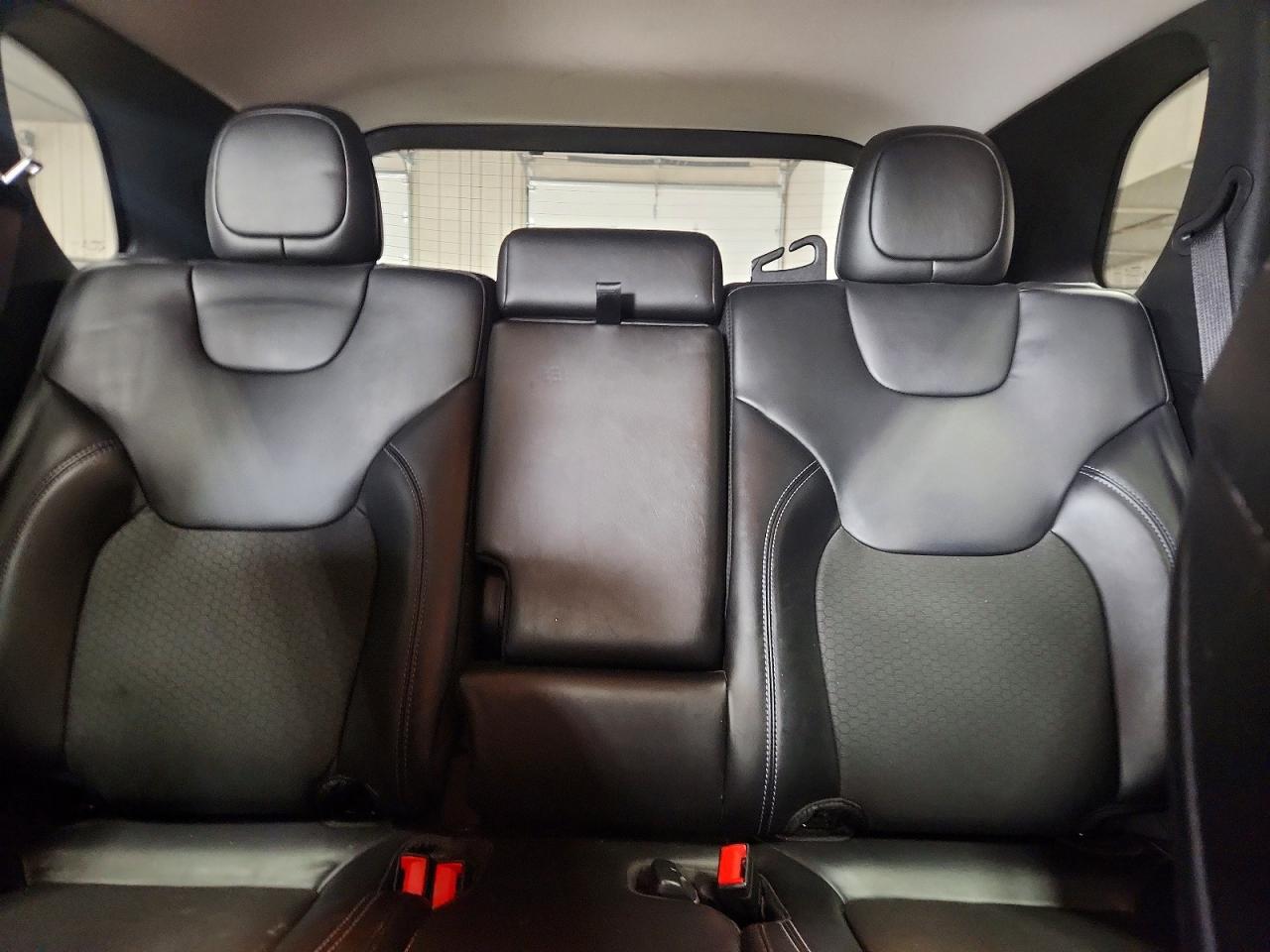 2020 JEEP CHEROKEE LATITUDE PLUS 4X4