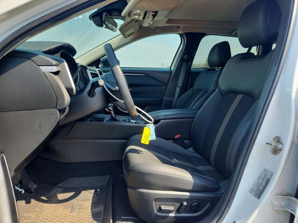 2025 MAZDA CX-50 Premium