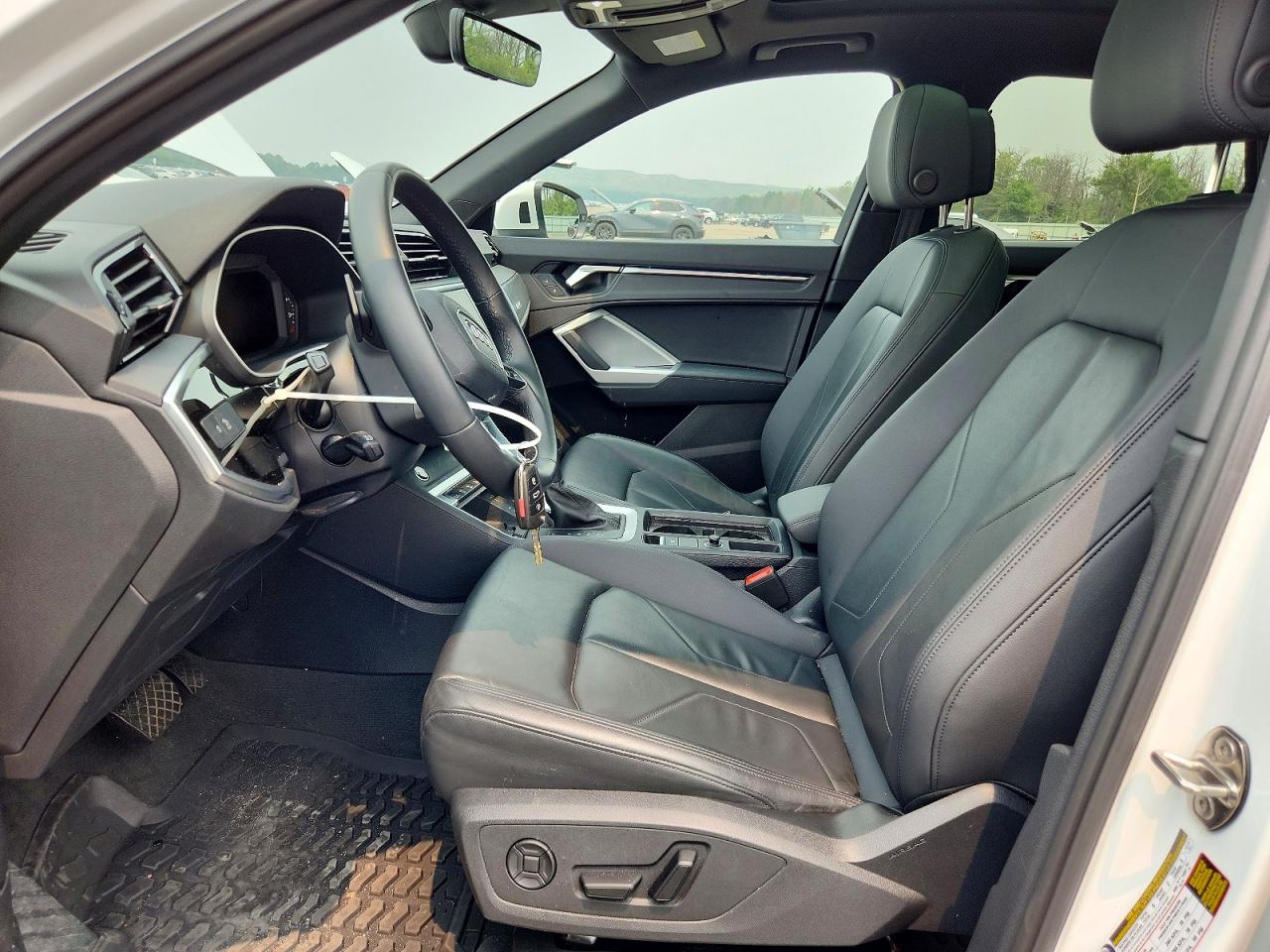 2024 AUDI Q3