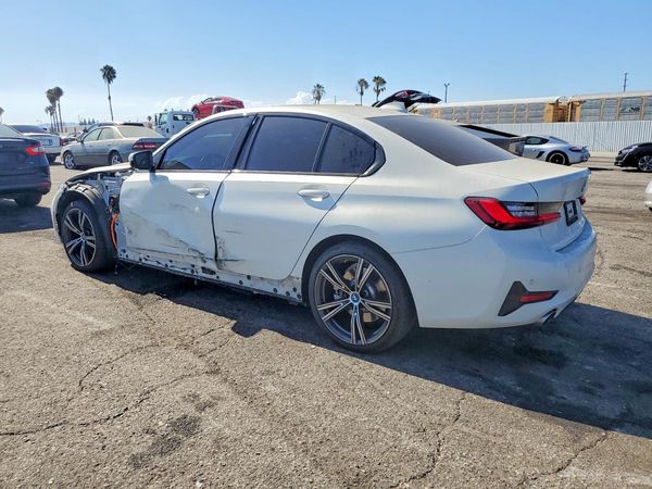 2022 BMW 330E