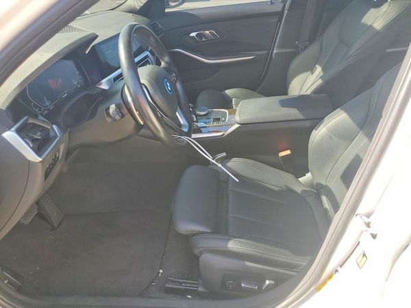2022 BMW 330E