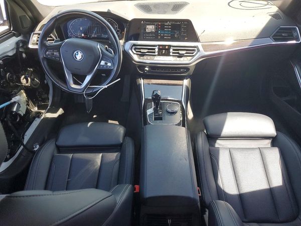 2022 BMW 330E