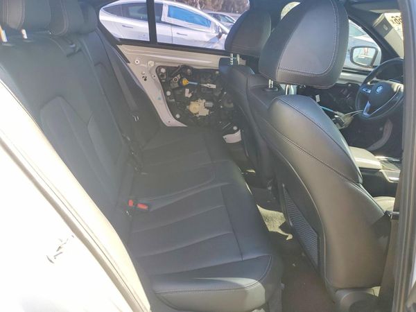 2022 BMW 330E