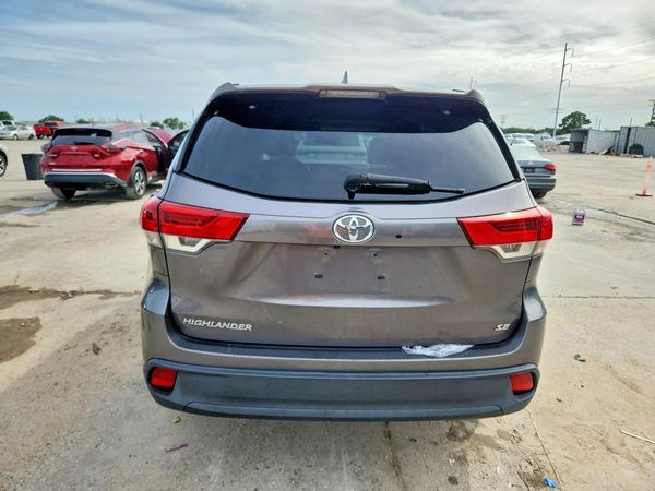 2018 TOYOTA HIGHLANDER SE/XLE