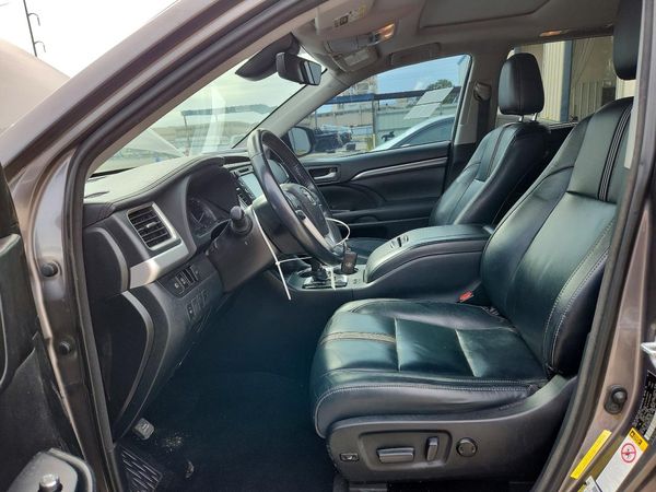 2018 TOYOTA HIGHLANDER SE/XLE