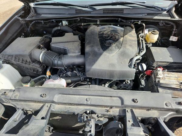 2023 TOYOTA TACOMA SR5