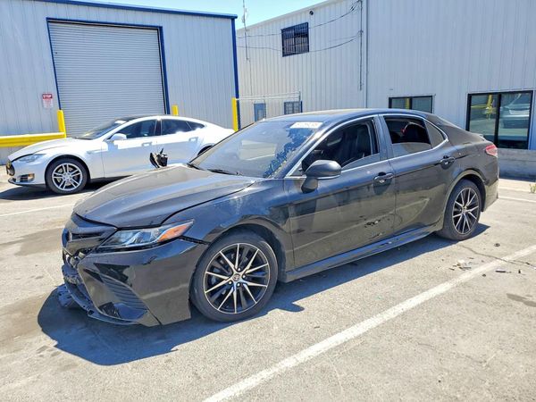 2018 TOYOTA CAMRY L/LE/SE/XLE