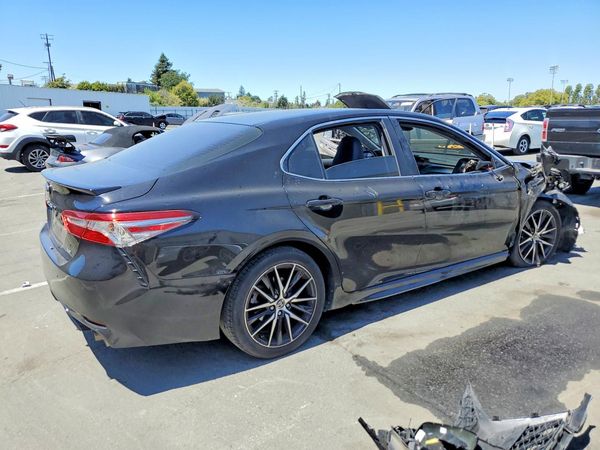 2018 TOYOTA CAMRY L/LE/SE/XLE