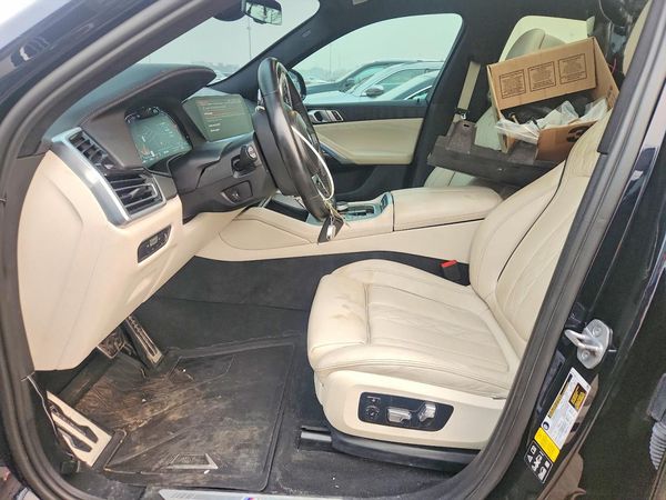 2023 BMW X6 xDrive40i
